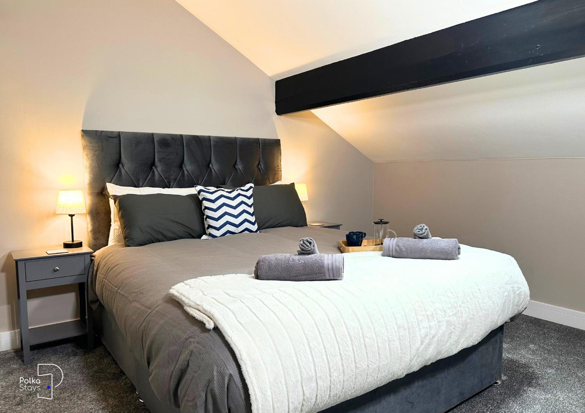 Hanley, Stoke - Modern Spacious Apartments By Polkastays Zewnętrze zdjęcie